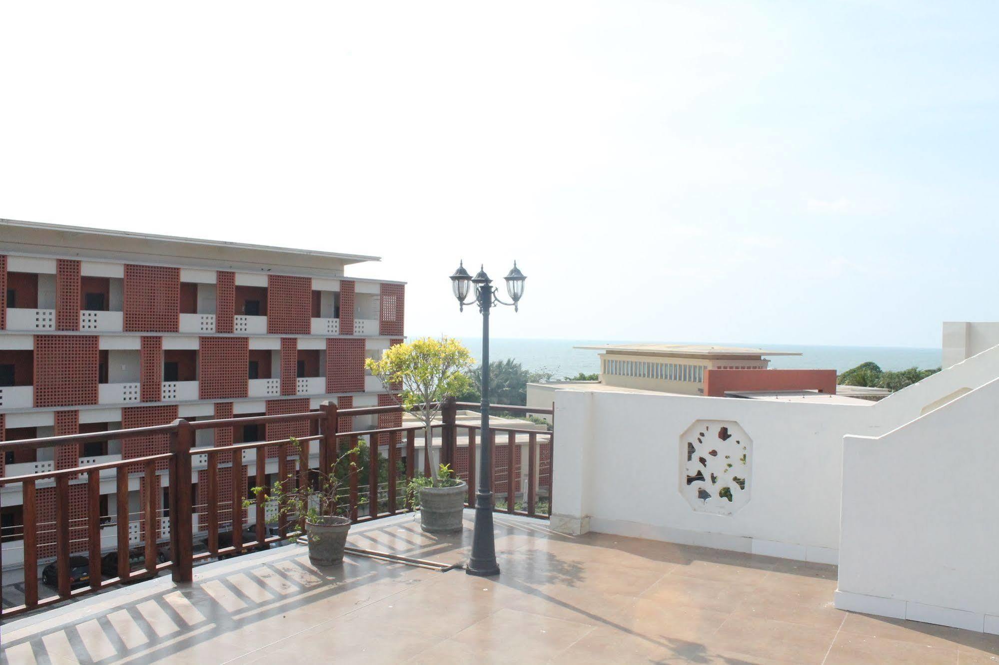 Prego Suites Ettukala Екстер'єр фото